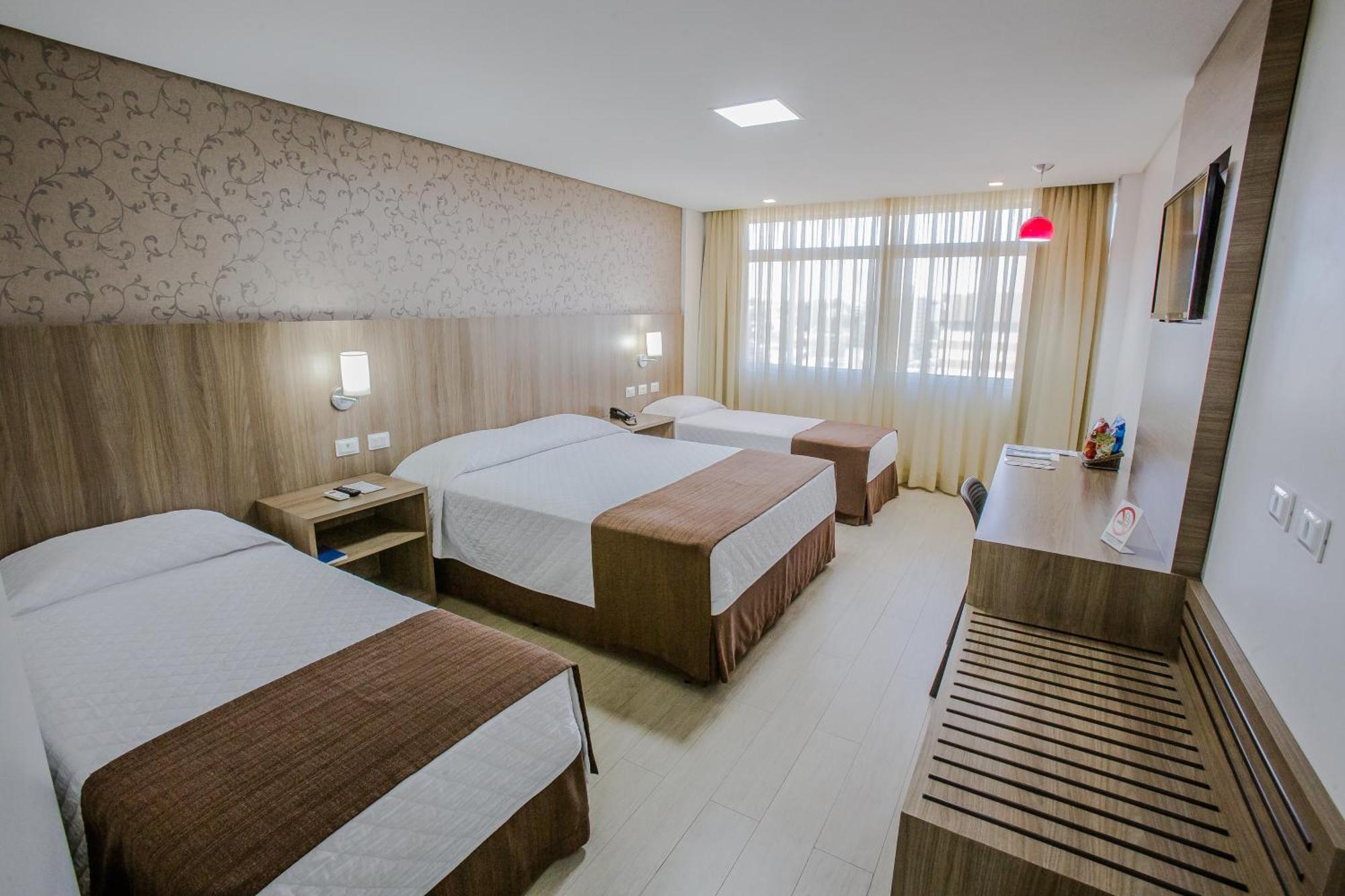 Foz Presidente Comfort Hotel Φοζ ντο Ιγκουασού Εξωτερικό φωτογραφία