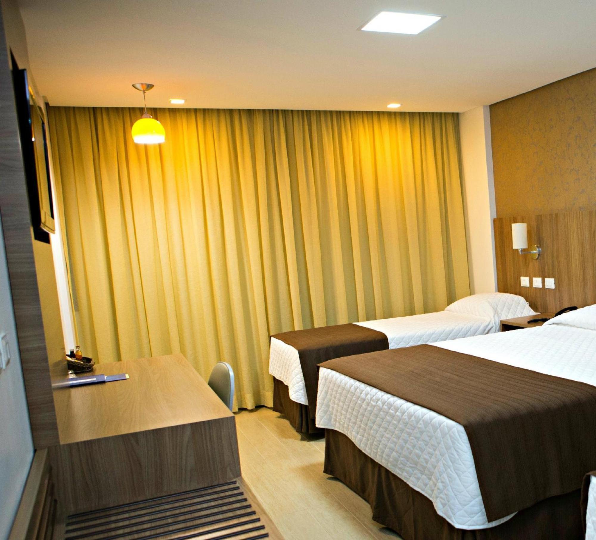 Foz Presidente Comfort Hotel Φοζ ντο Ιγκουασού Εξωτερικό φωτογραφία