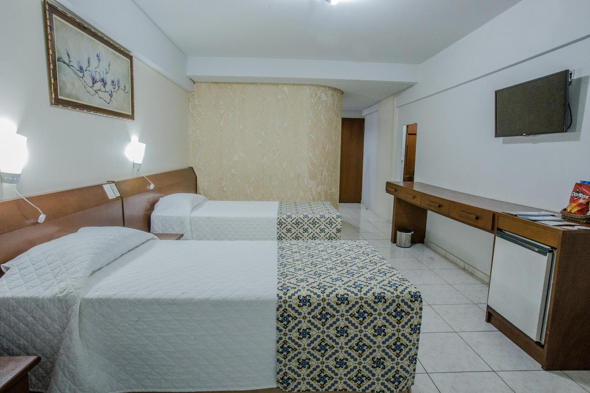 Foz Presidente Comfort Hotel Φοζ ντο Ιγκουασού Εξωτερικό φωτογραφία